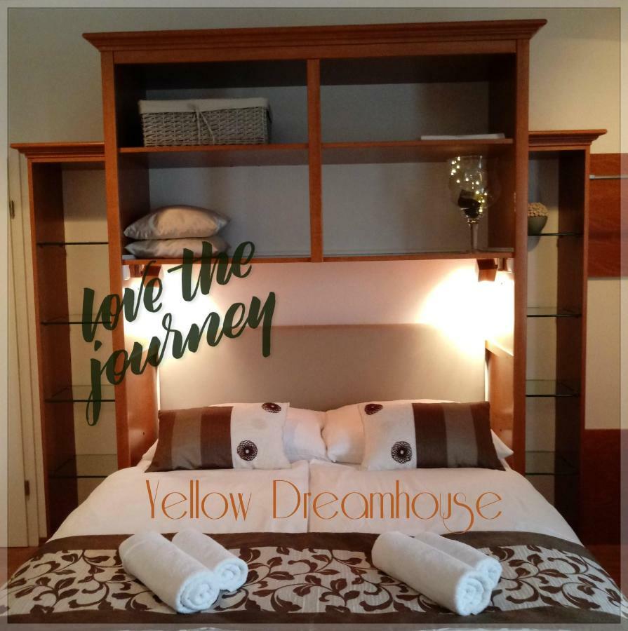Yellow Dreamhouse Postojna Extérieur photo